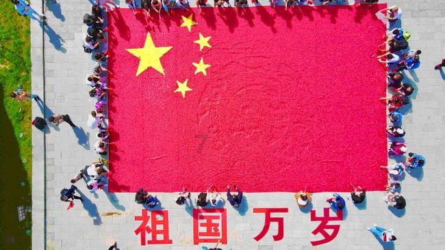 “一束光”照进“一栋楼”