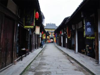 小镇惊魂