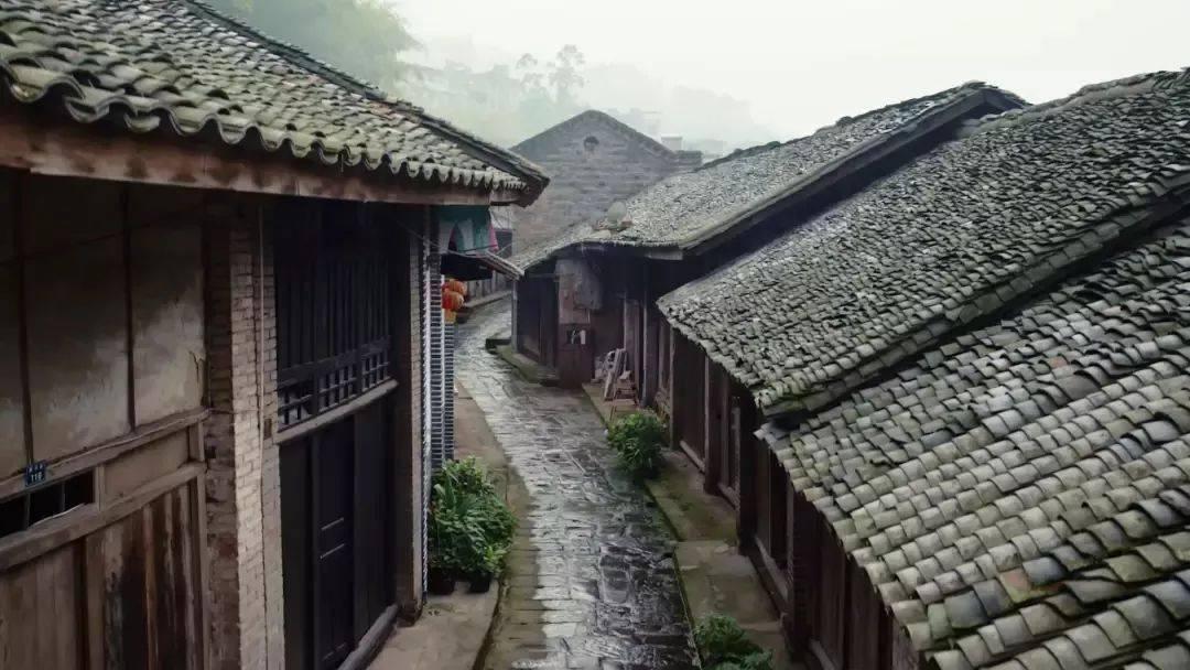 龙湖华越盛天·御湖境